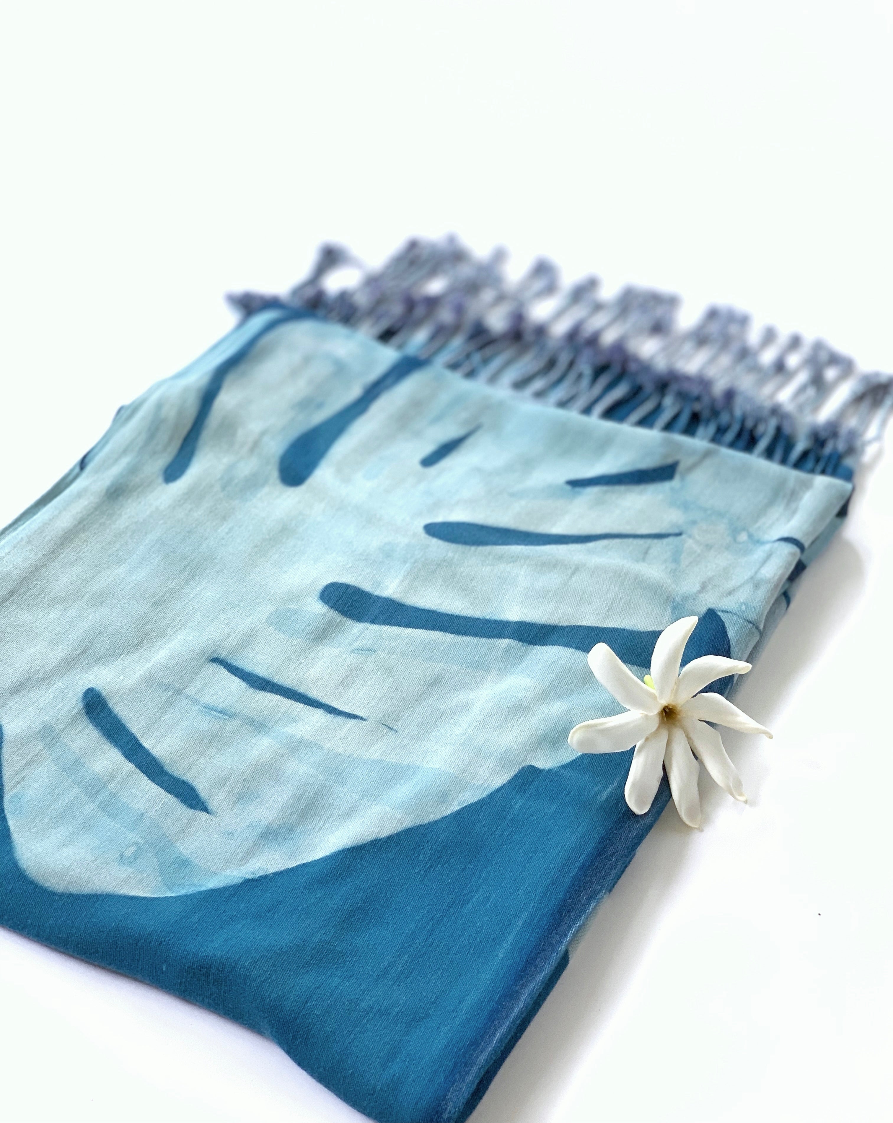 Wild Monstera - Bamboo Pareo