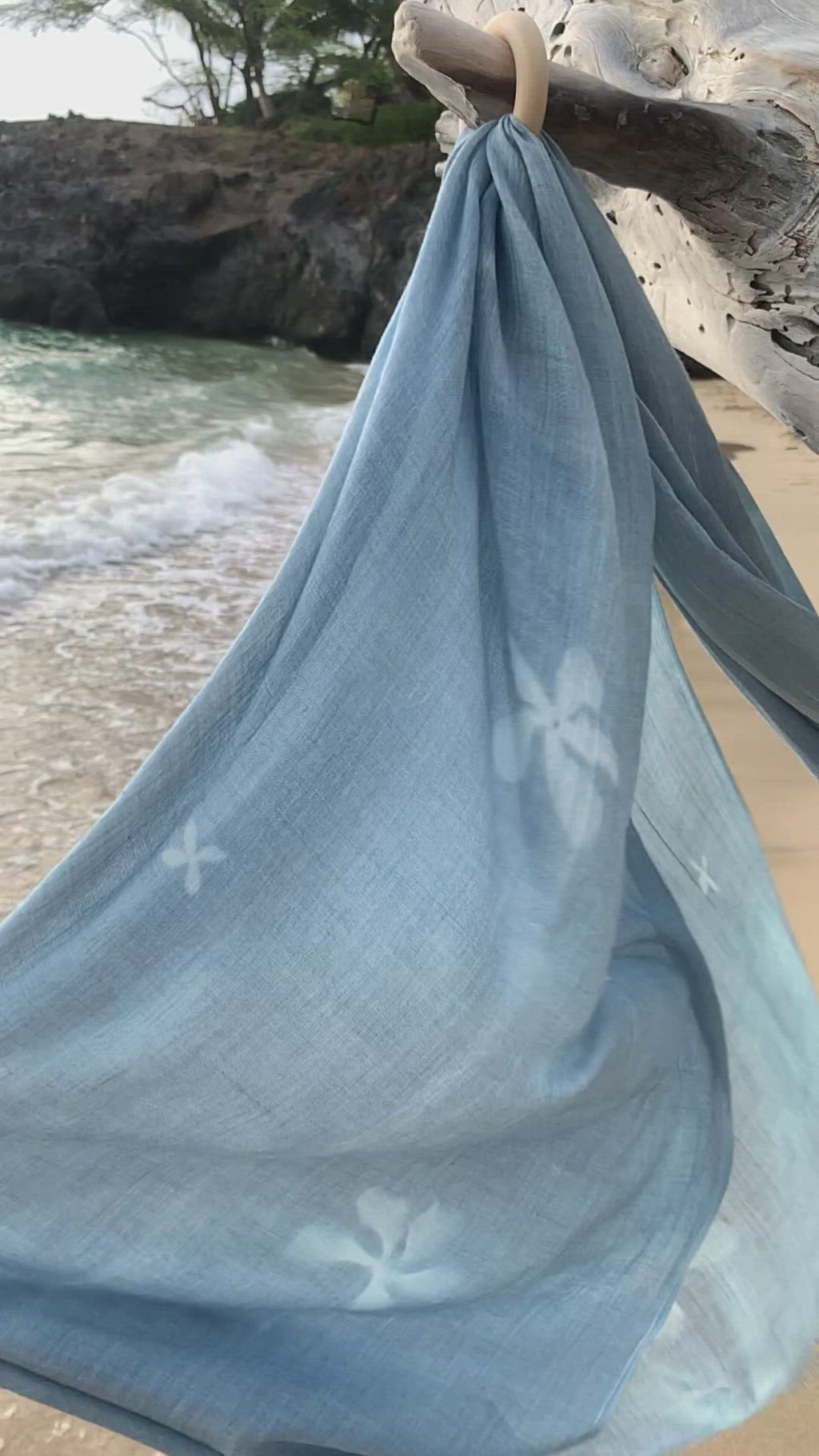 Red Ixora & Plumeria Pareo